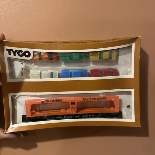 Tyco scale autoloader train - tyco, ho